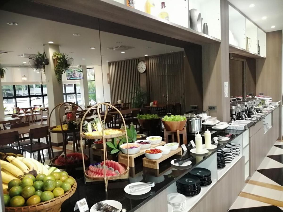 非常酷炫大酒店 Nang Rong 外观 照片